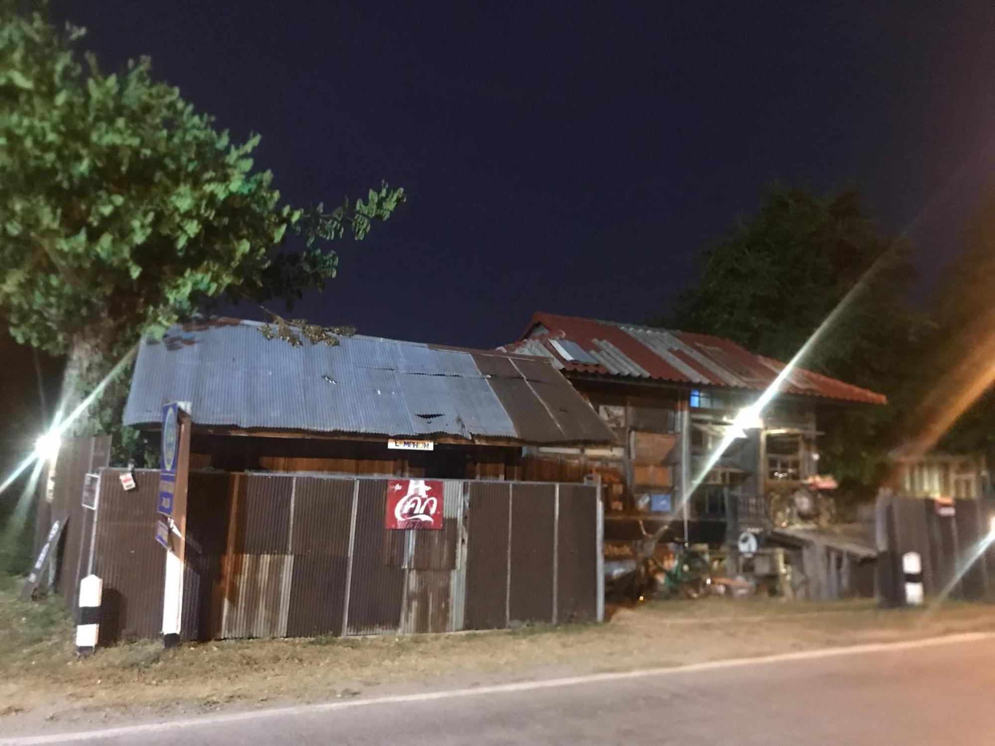Hotel Khonthao Lamphun Zewnętrze zdjęcie